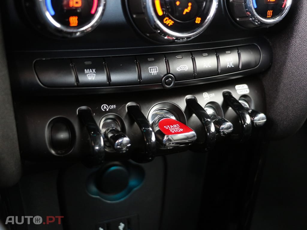 MINI Cooper Cooper S