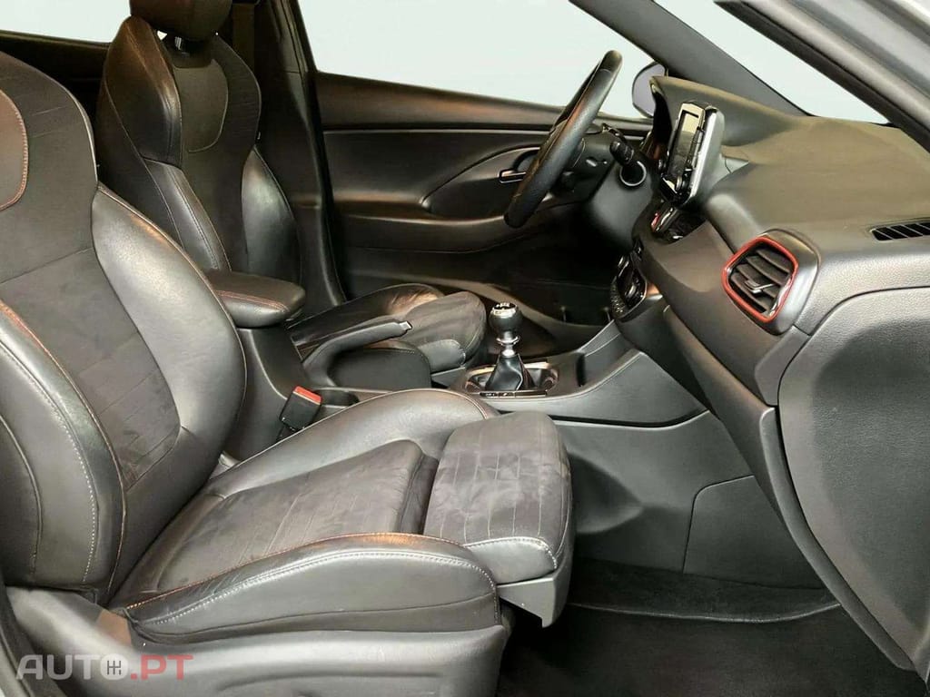 Hyundai i30 N 2.0 T-GDi Performance Pack