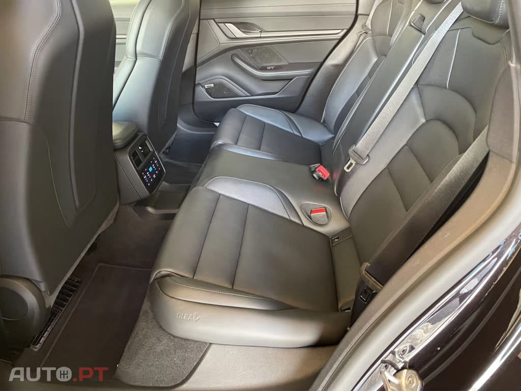 Porsche Taycan Turbo