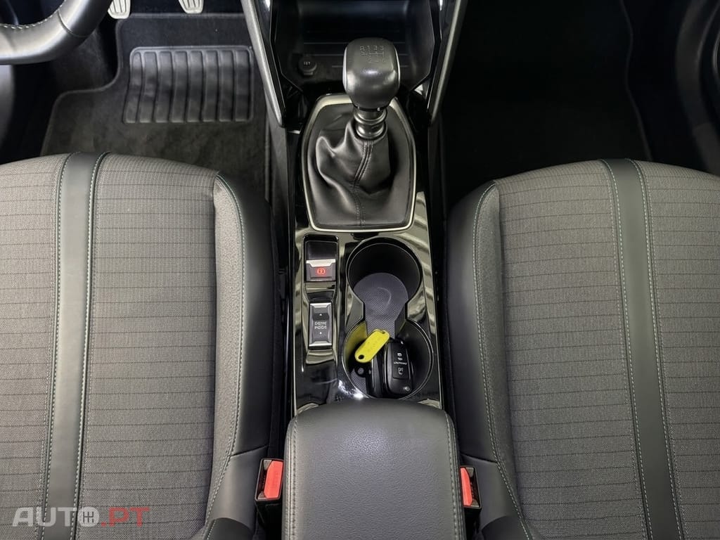 Peugeot 2008 1.2 PureTech Allure Pack EAT8