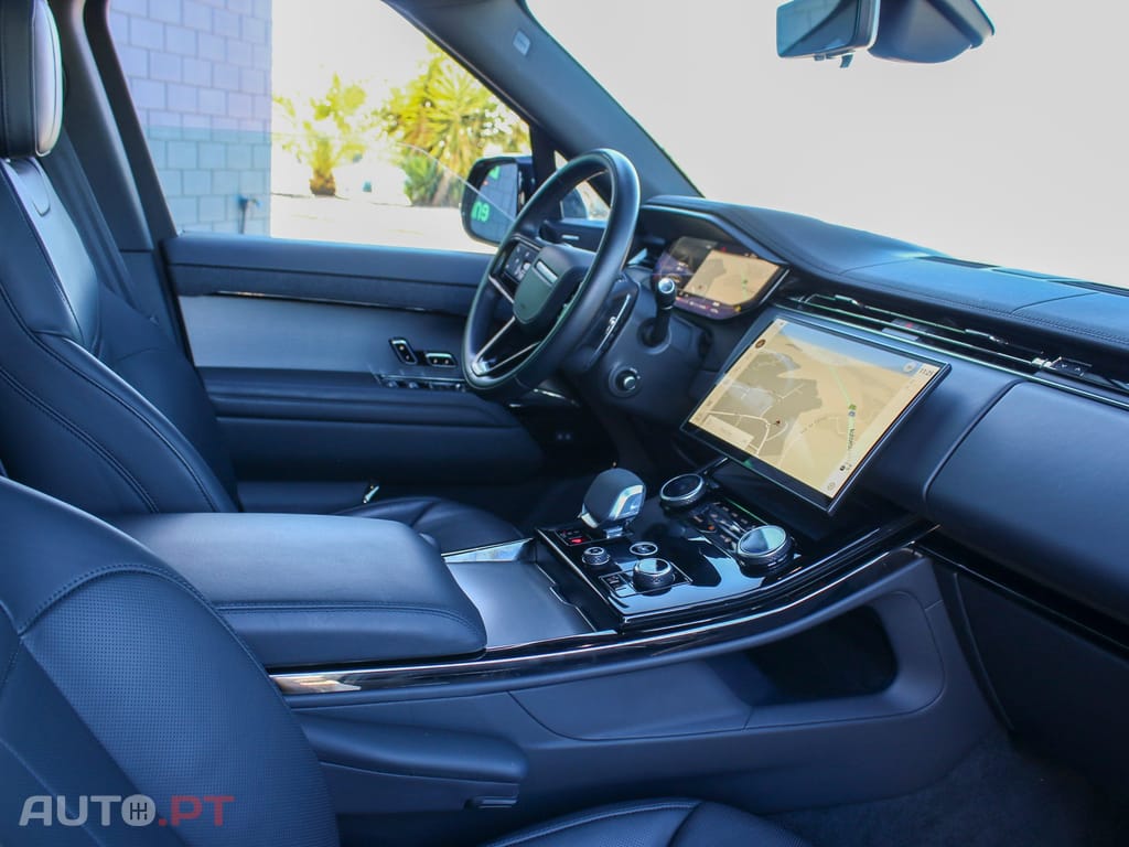 Land Rover Range Rover Sport 3.0 P440e Dynamic HSE