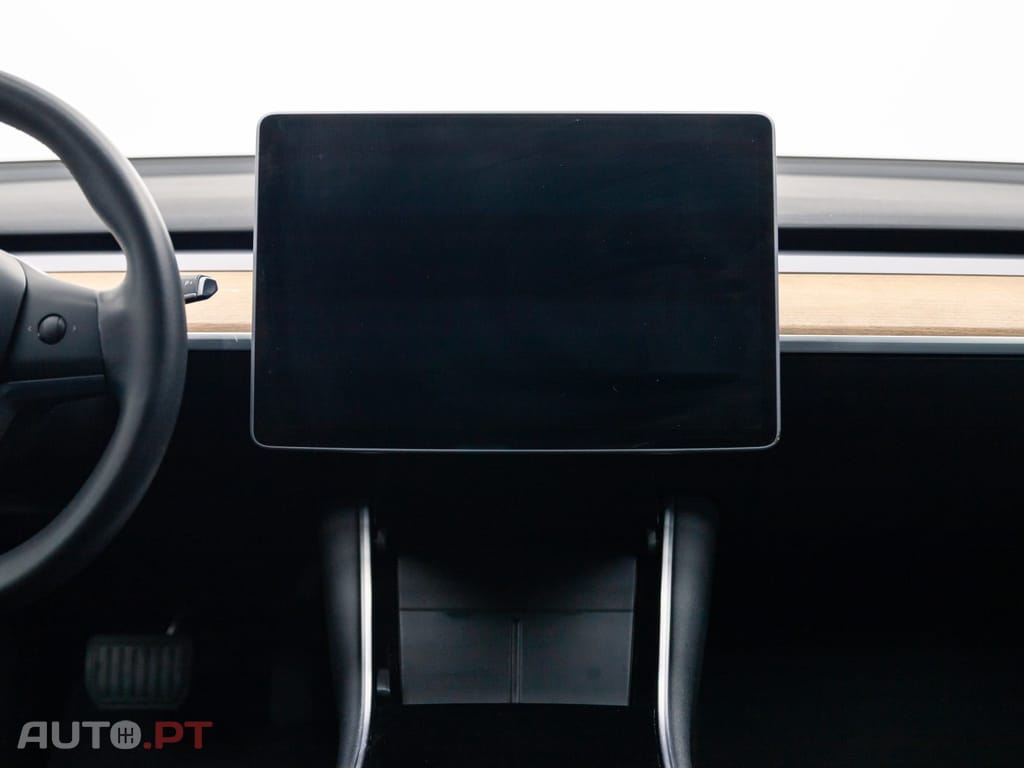 Tesla Model 3 Standard RWD Plus