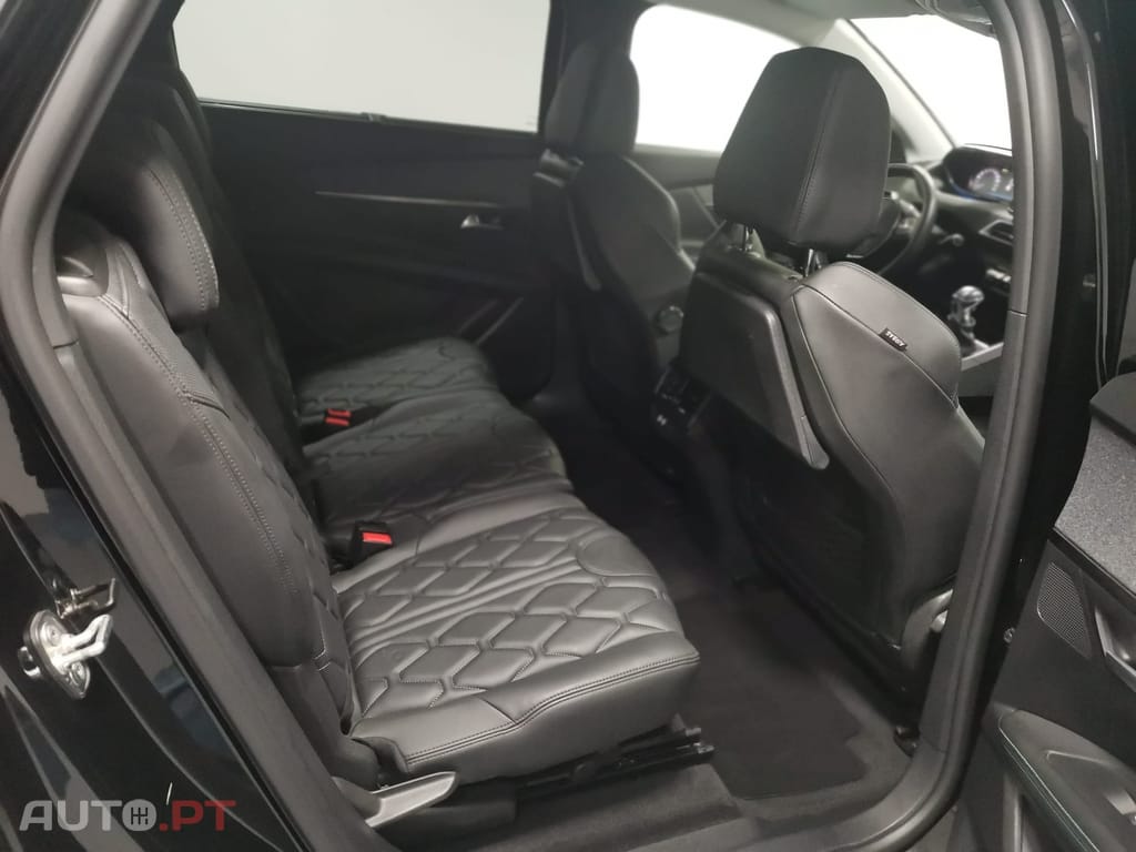 Peugeot 5008 1.2 PureTech Allure Pack