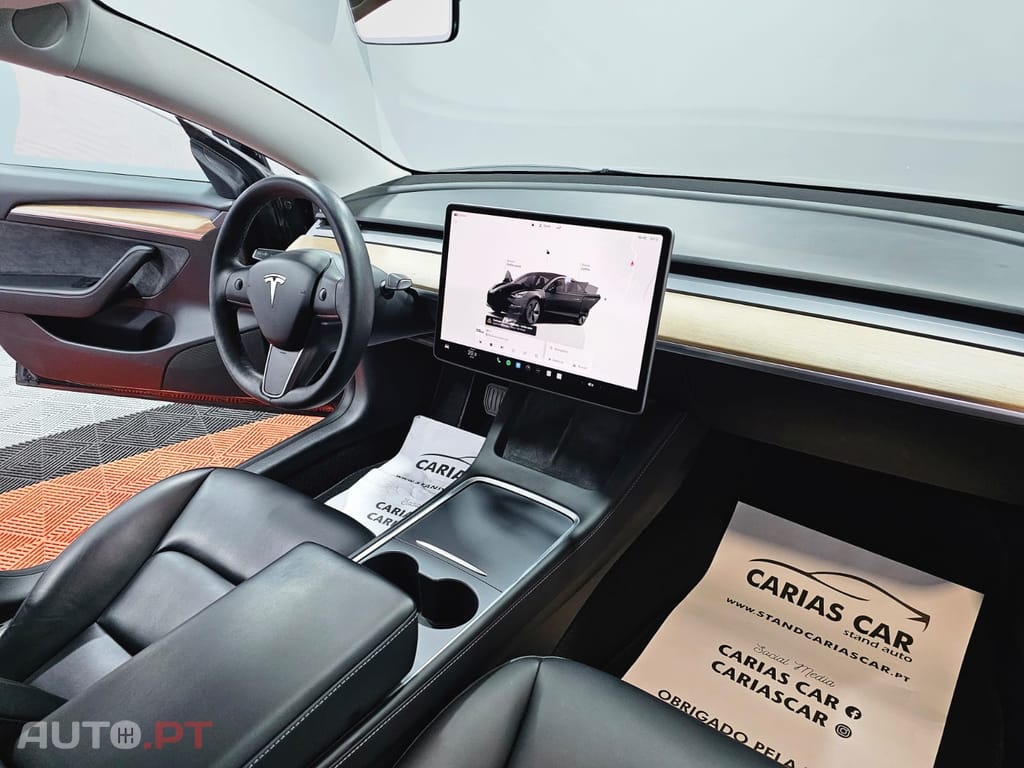 Tesla Model 3 Standard Range Plus RWD