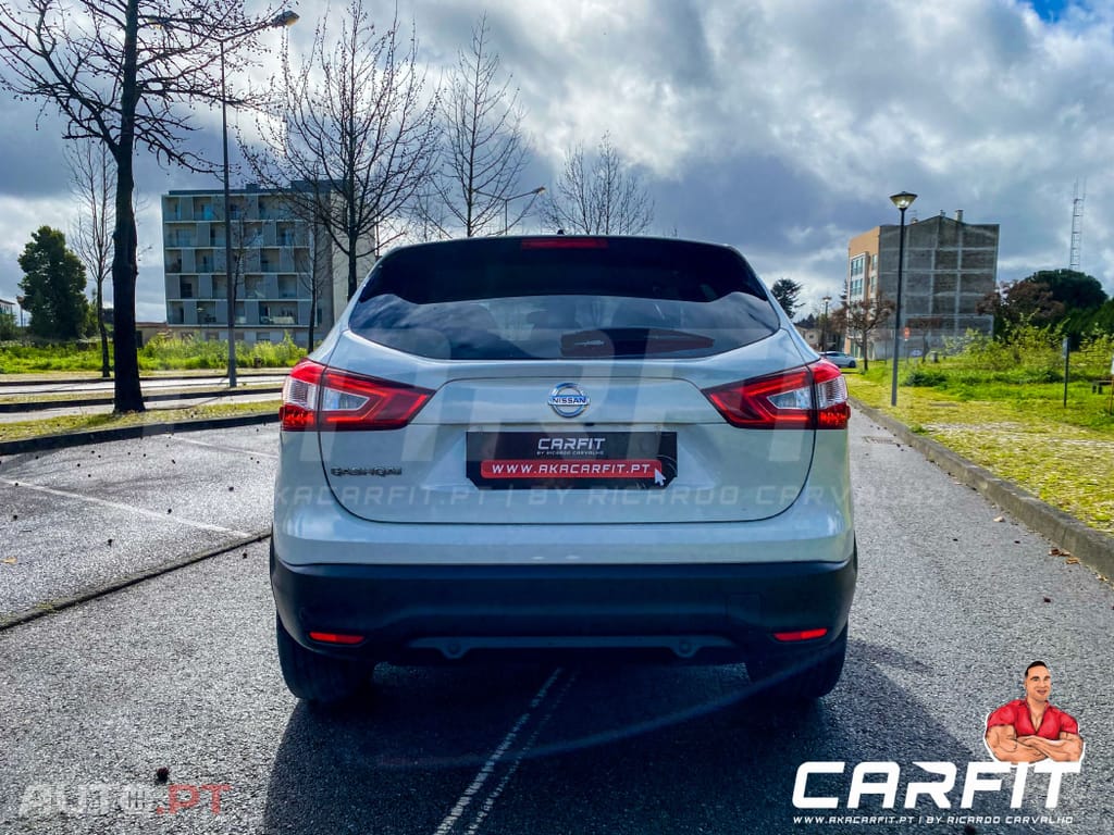 Nissan Qashqai 1.2 DIG-T N-Connecta RS+PS 18 Xtronic