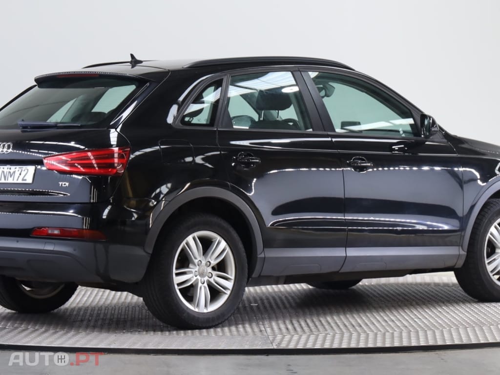 Audi Q3 2.0 TDI Business Line