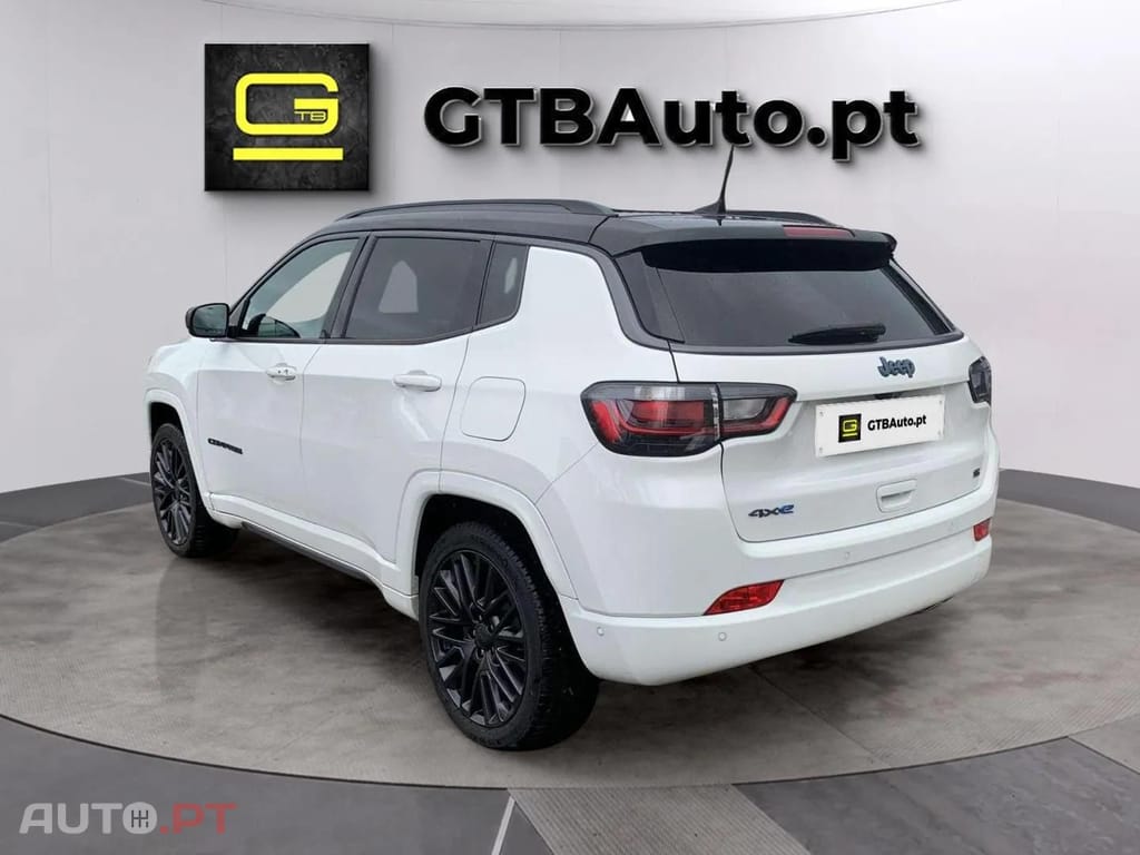 Jeep Compass S Plug-In Hybrid 4WD I.V.A DEDUTÍVEL 