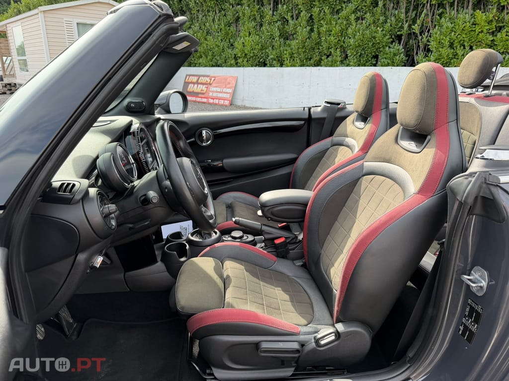 MINI Cabrio John Cooper Works