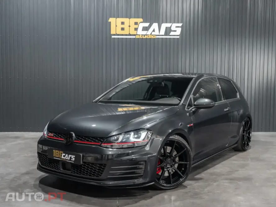 Volkswagen Golf 2.0 TSi GTi DSG Performance