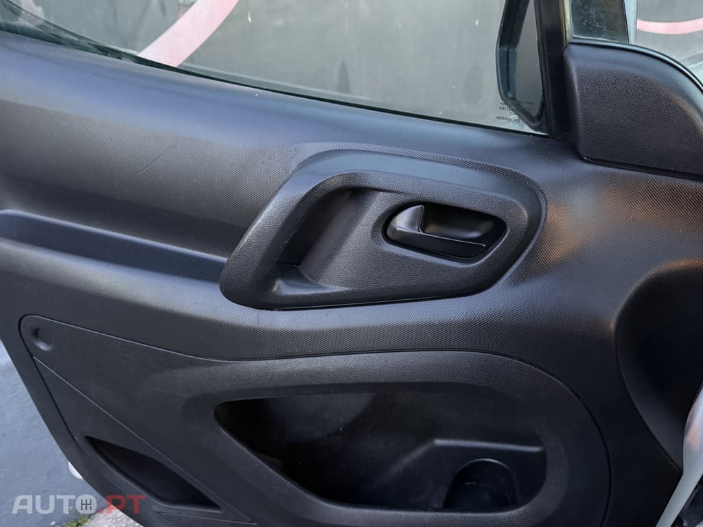 Peugeot Partner 1.6 e-HDi L1 3L