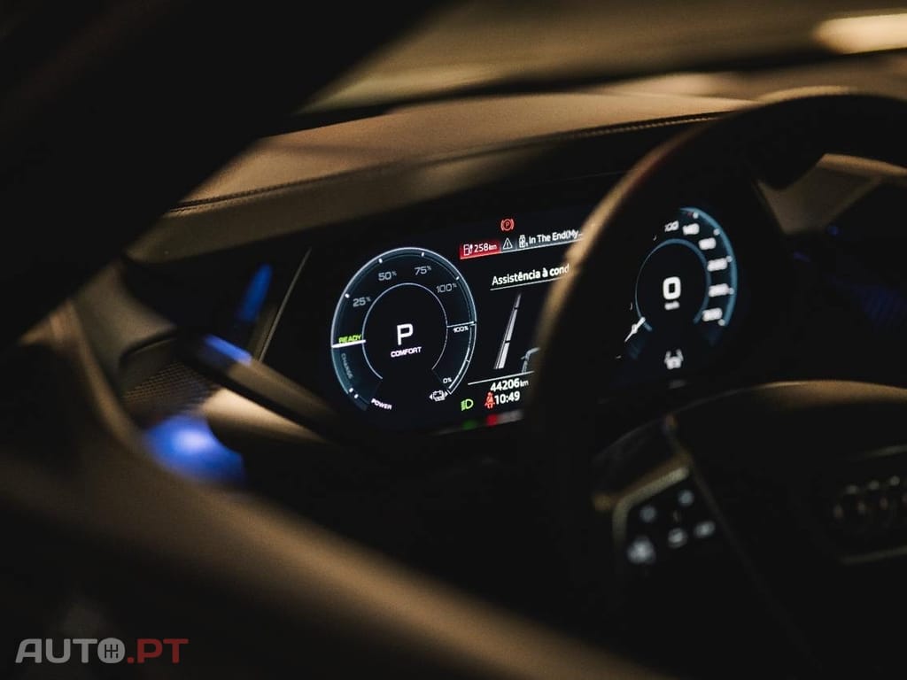 Audi E-Tron GT quattro