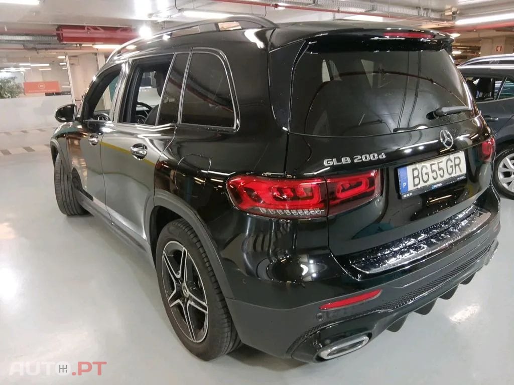 Mercedes-Benz GLB 200 d AMG Line