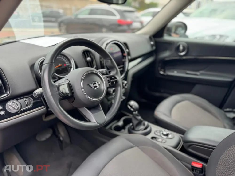 MINI Countryman Cooper SE All4 Aut. John Cooper Works