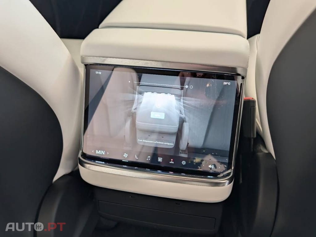 Tesla Model X Plaid AWD
