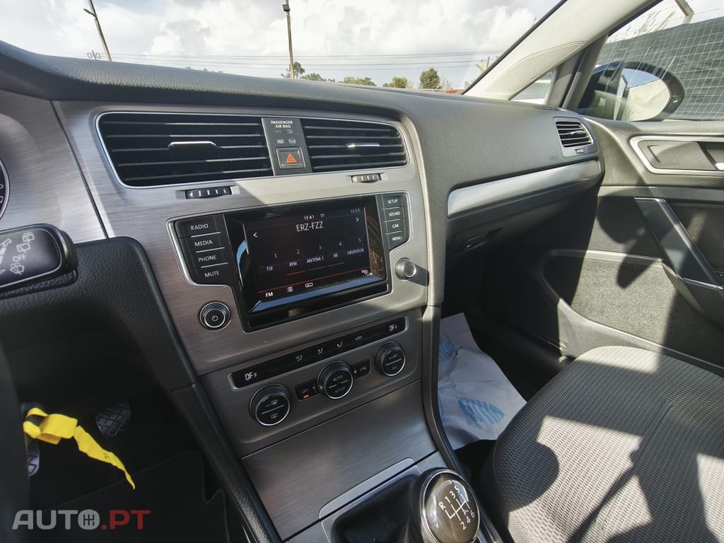 Volkswagen Golf 1.2 TSi Confortline