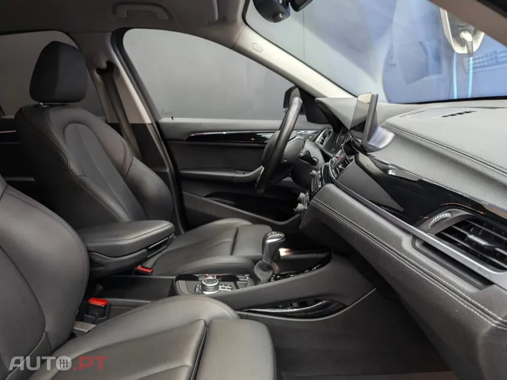 BMW X1 25 e xDrive Line Sport