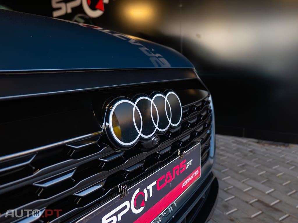 Audi Q8 E-Tron 55 quattro Advanced