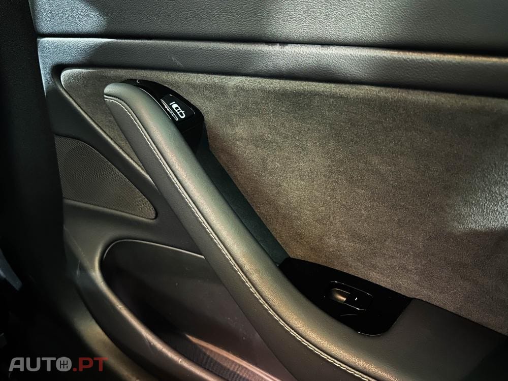 Tesla Model 3 Long-Range Dual Motor AWD