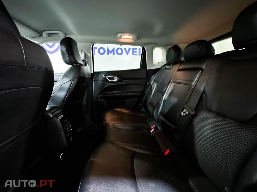 Jeep Compass 4xe AWD Trailhawk