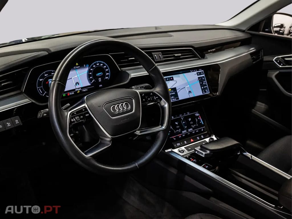 Audi E-Tron I.V.A DEDUTÍVEL 55 ADVANCED 21Z