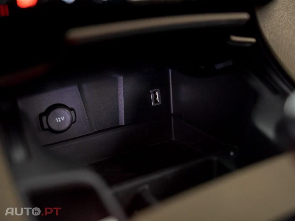 DS DS7 Crossback E-Tense Bastille+ EAT8