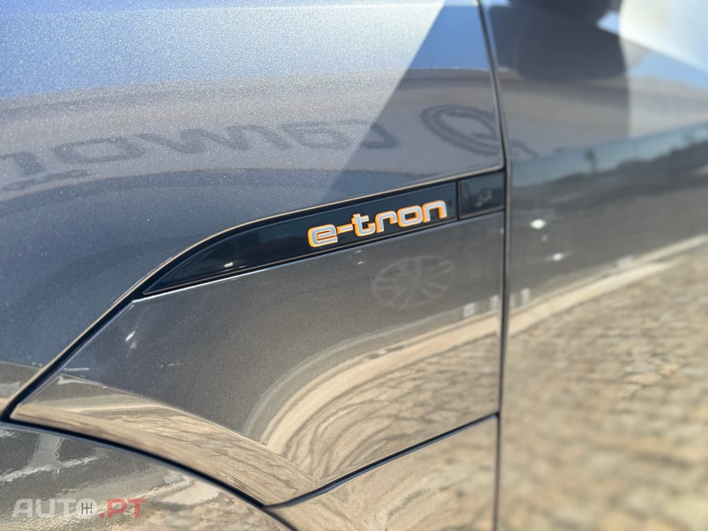 Audi E-Tron 55 quattro S line