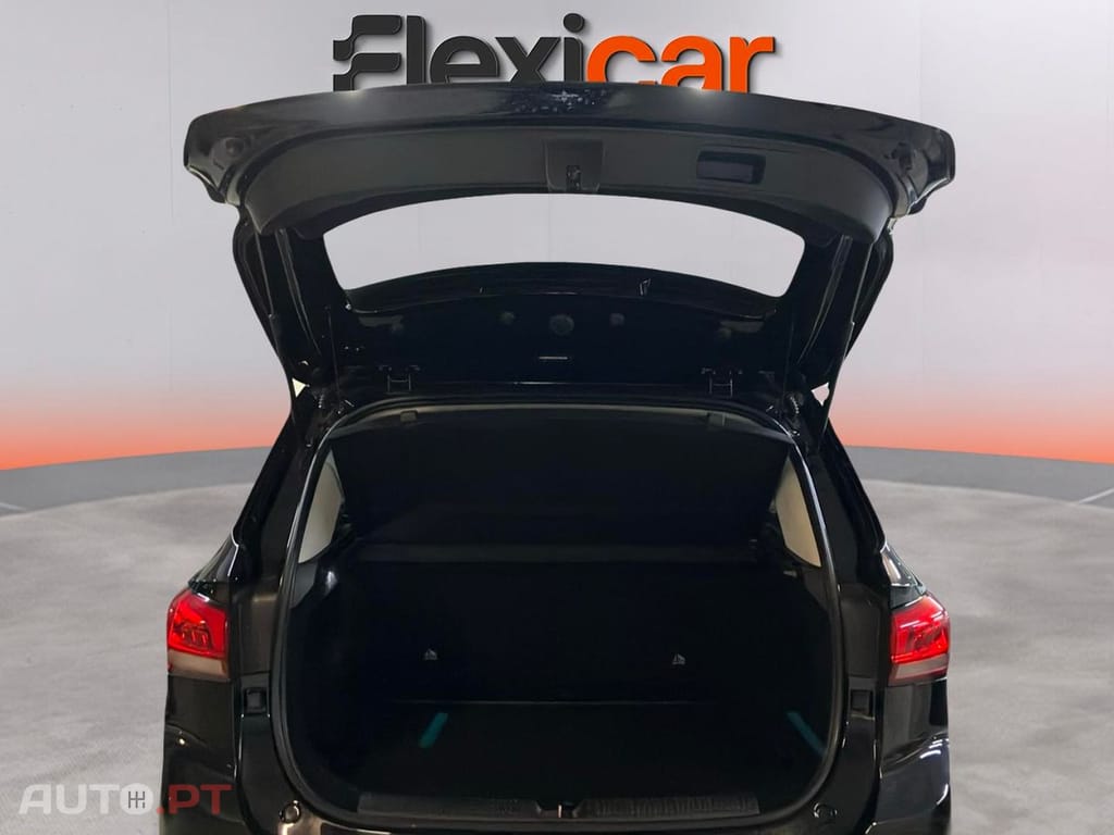 MG ZS 1.5 Hybrid+ Luxury