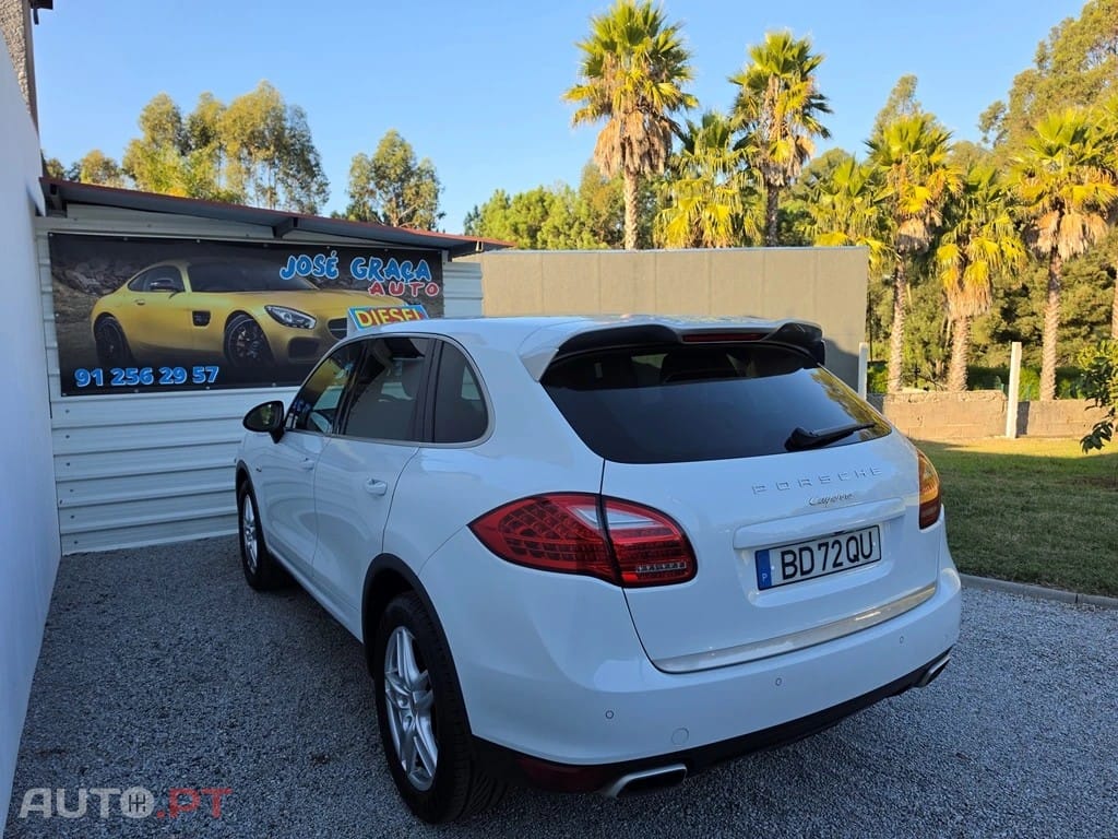 Porsche Cayenne Platinum Edition