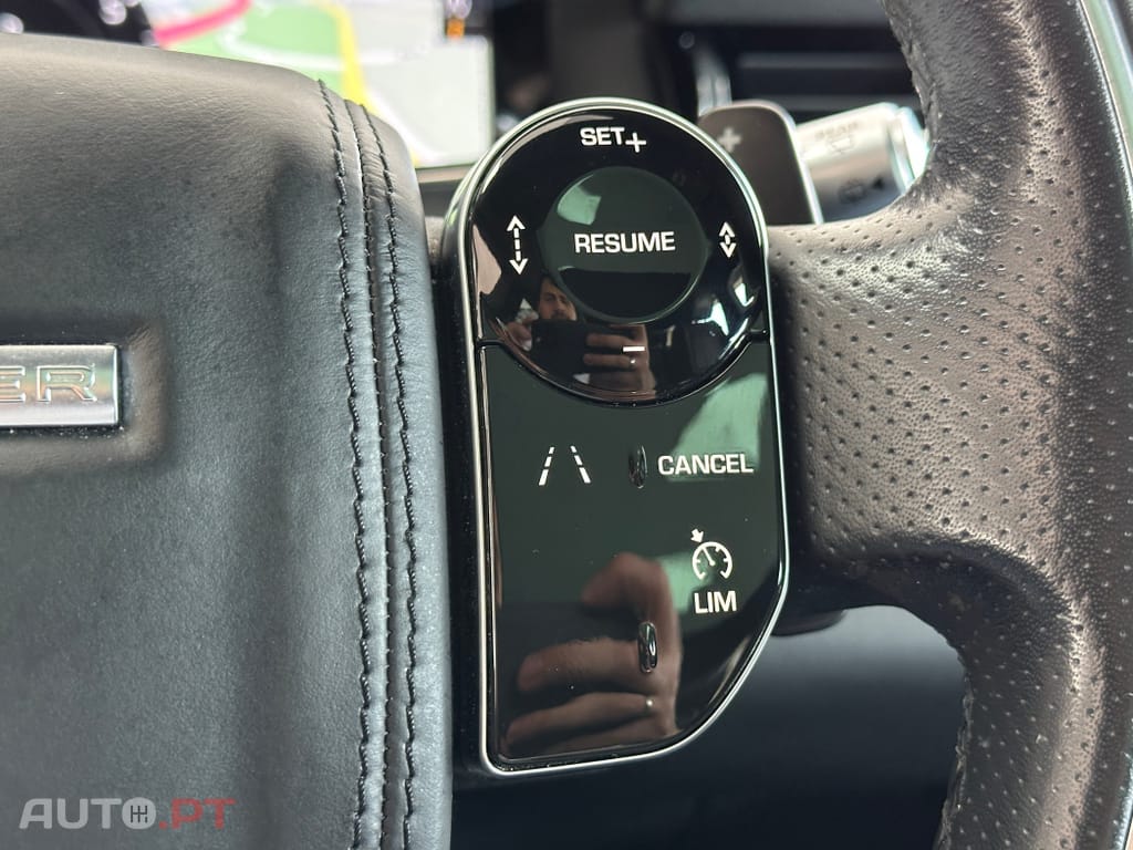 Land Rover Evoque P250 R-Dynamic HSE