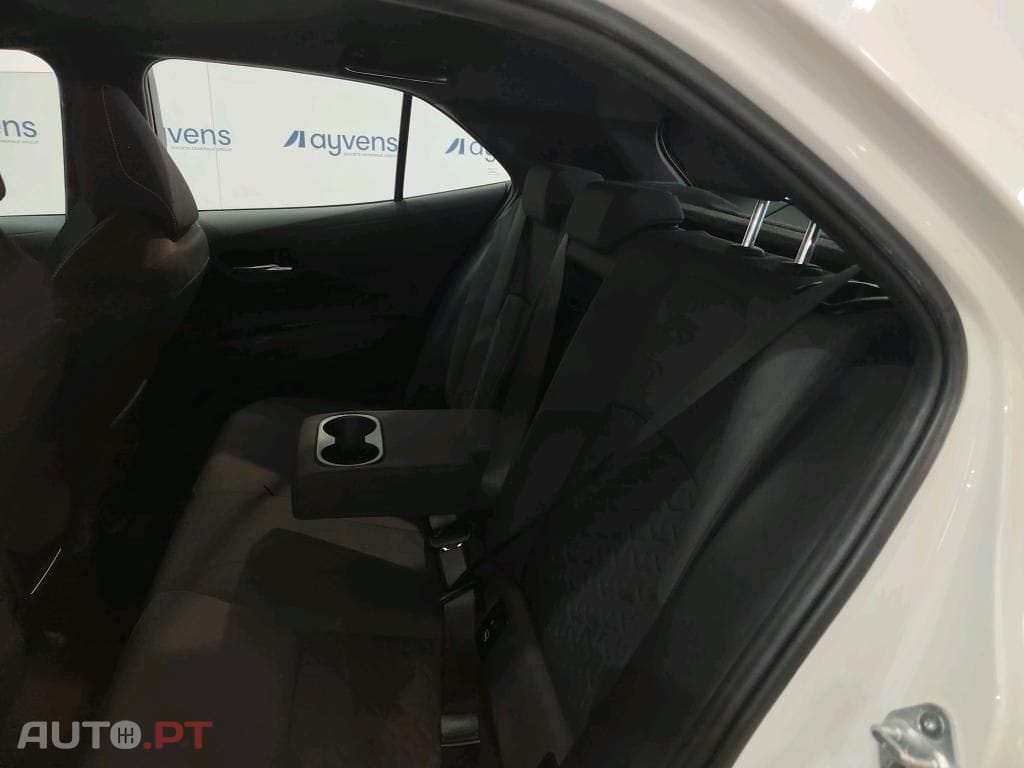 Toyota Corolla 1.8 Hybrid Comfort