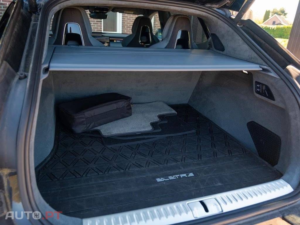 Lotus Eletre EDS 450 4WD Executive