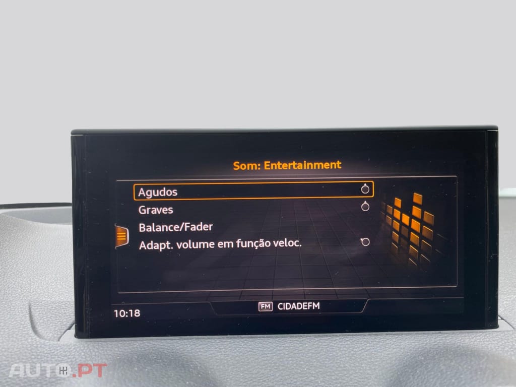 Audi Q2 30 TDI ADVANCE 