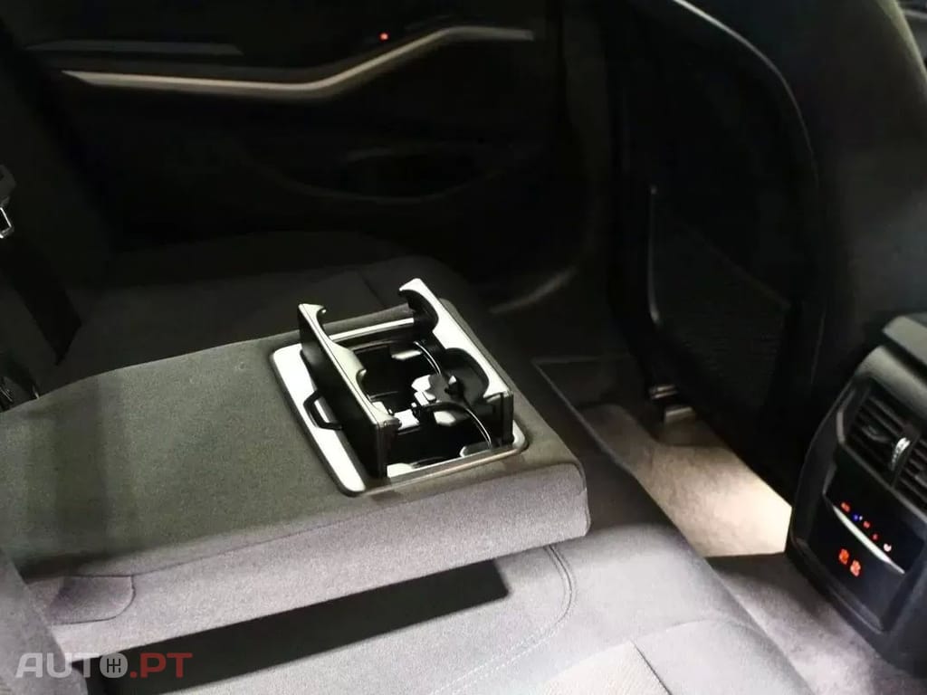 BMW 318 d Auto