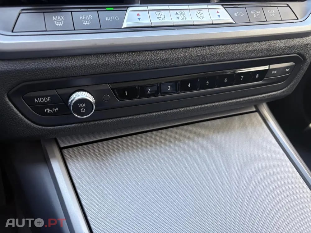 BMW 330 e Corporate Edition Auto