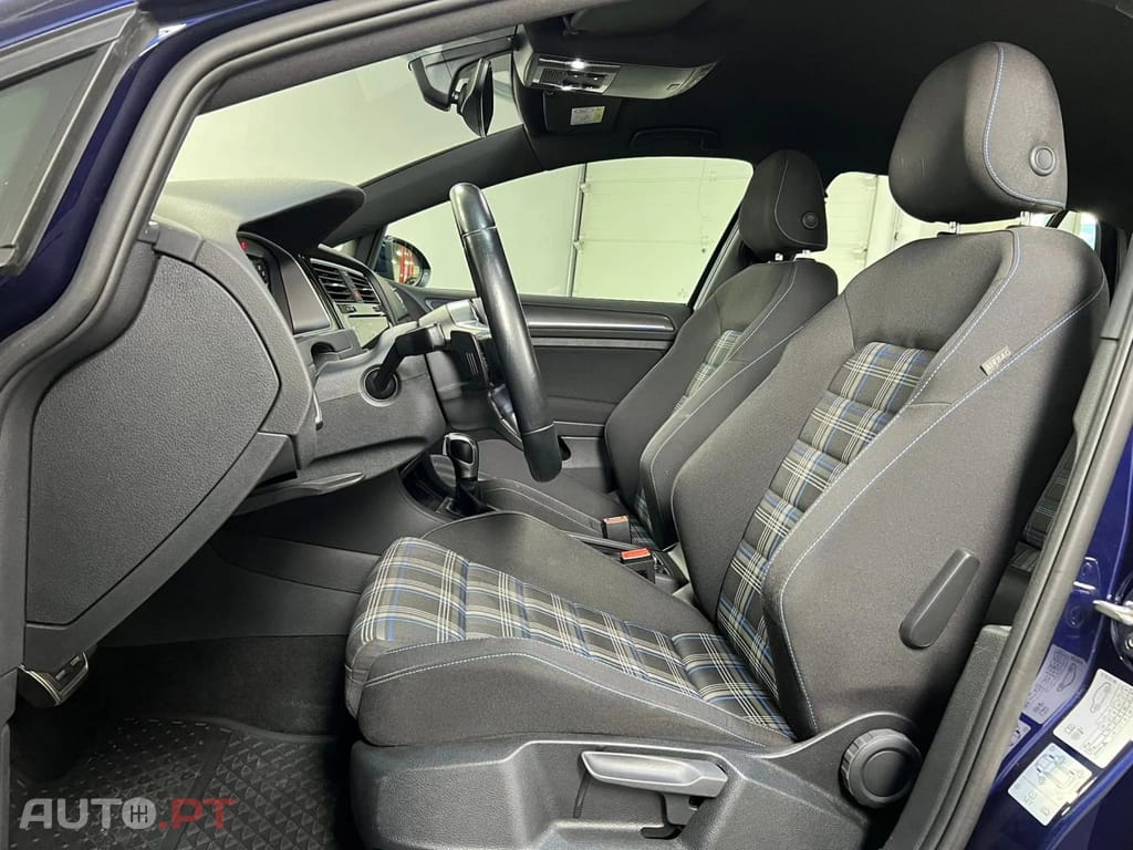 Volkswagen Golf GTE Plug-in