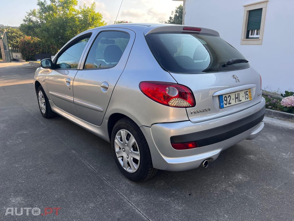 Peugeot 206+ 1.1