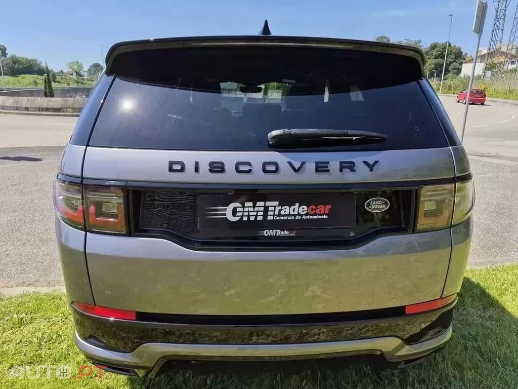 Land Rover Discovery Sport 1.5 I3 P300e AWD R-Dynamic HSE