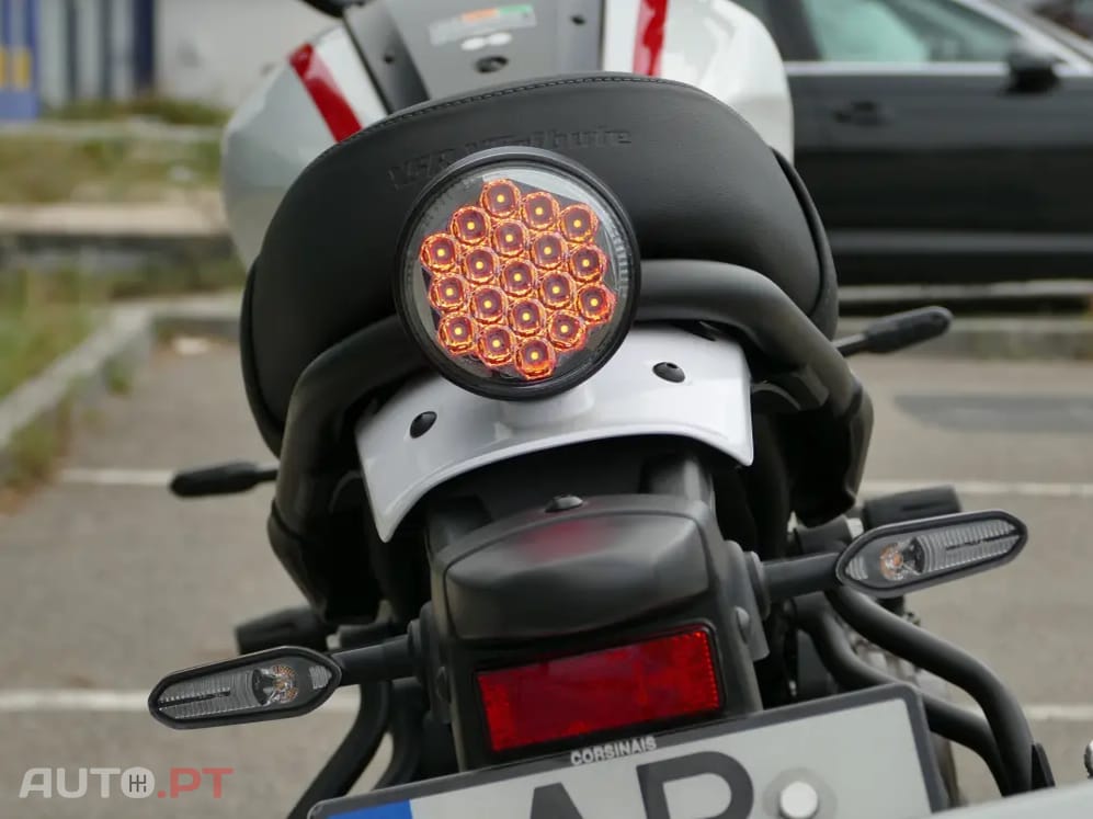 Yamaha XSR 700 Tribute
