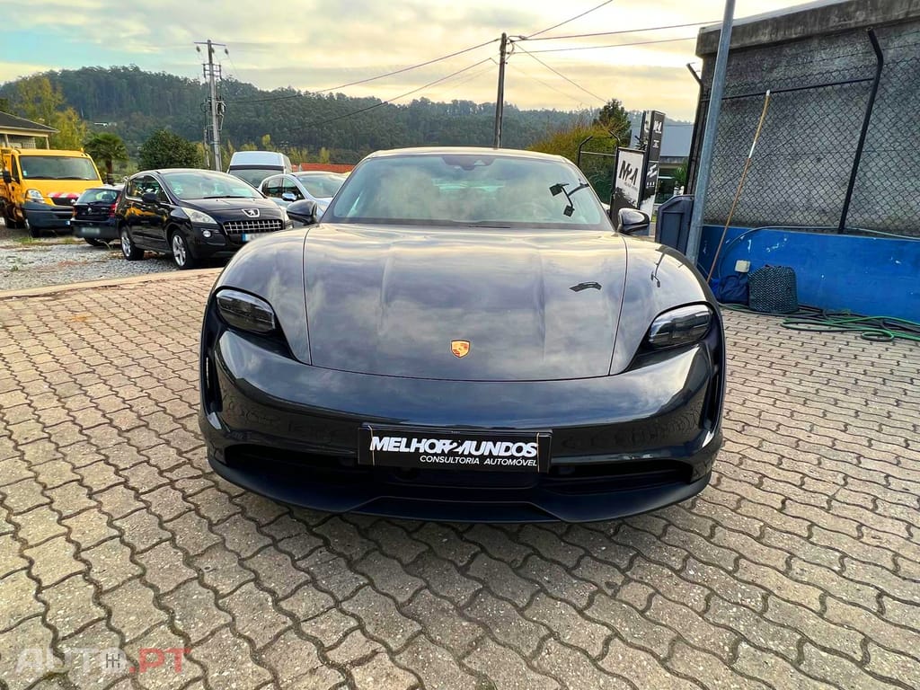 Porsche Taycan Bateria Performance Plus