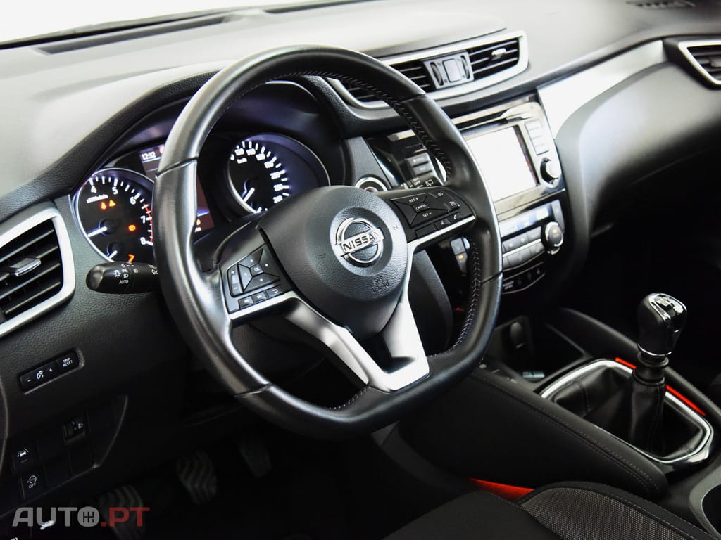 Nissan Qashqai 1.3 DIG-T N-Connecta