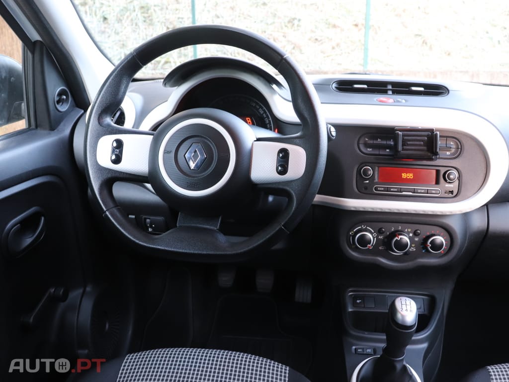 Renault Twingo 1.0 Zen - Black & White