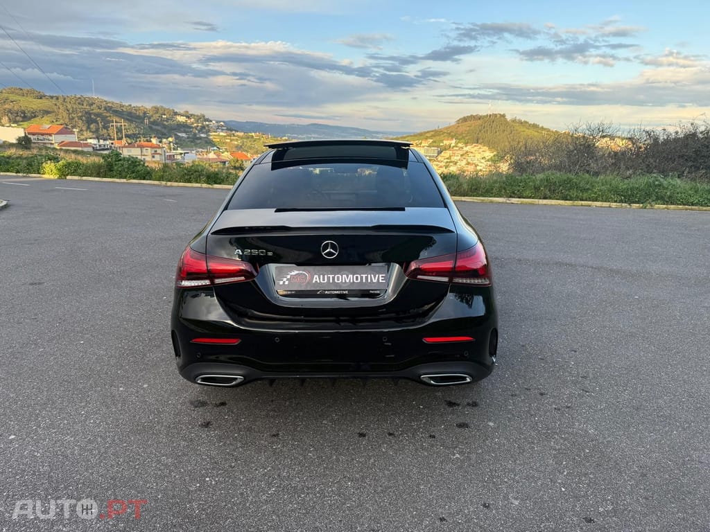 Mercedes-Benz A 250 e AMG Line