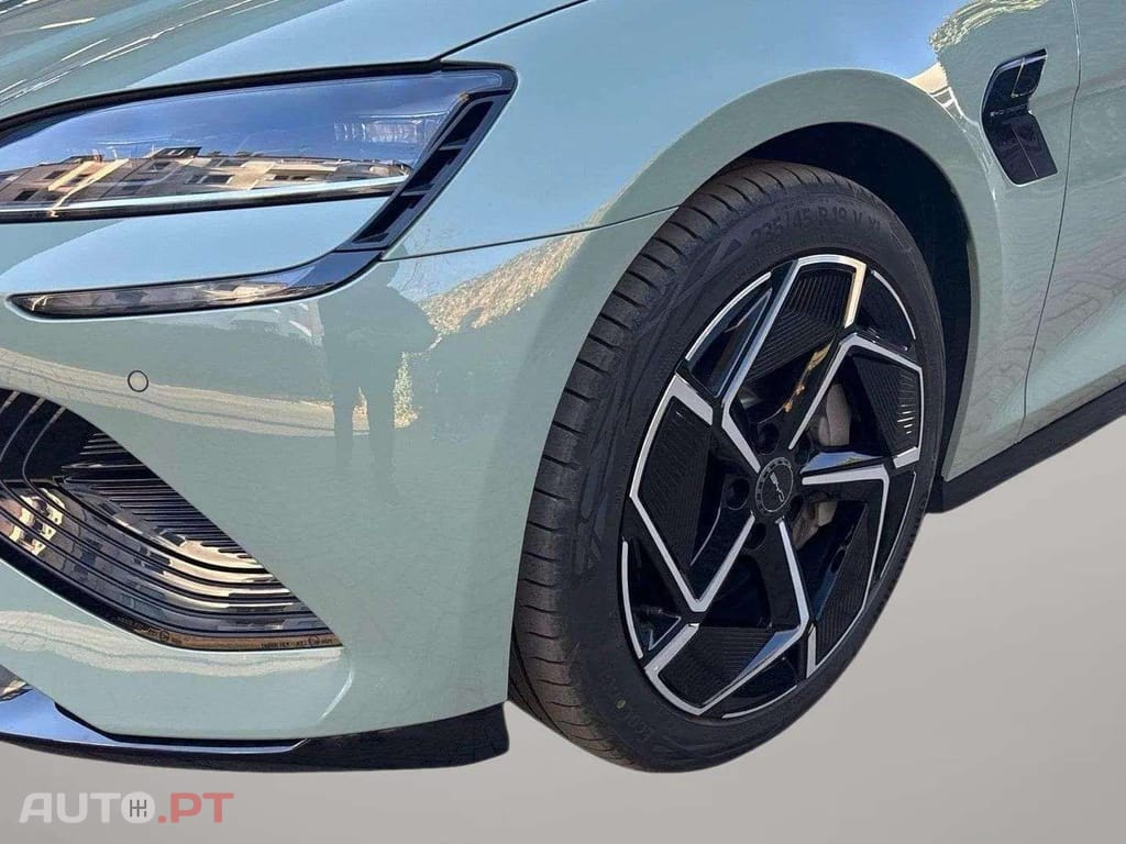 BYD Seal  Excellence AWD