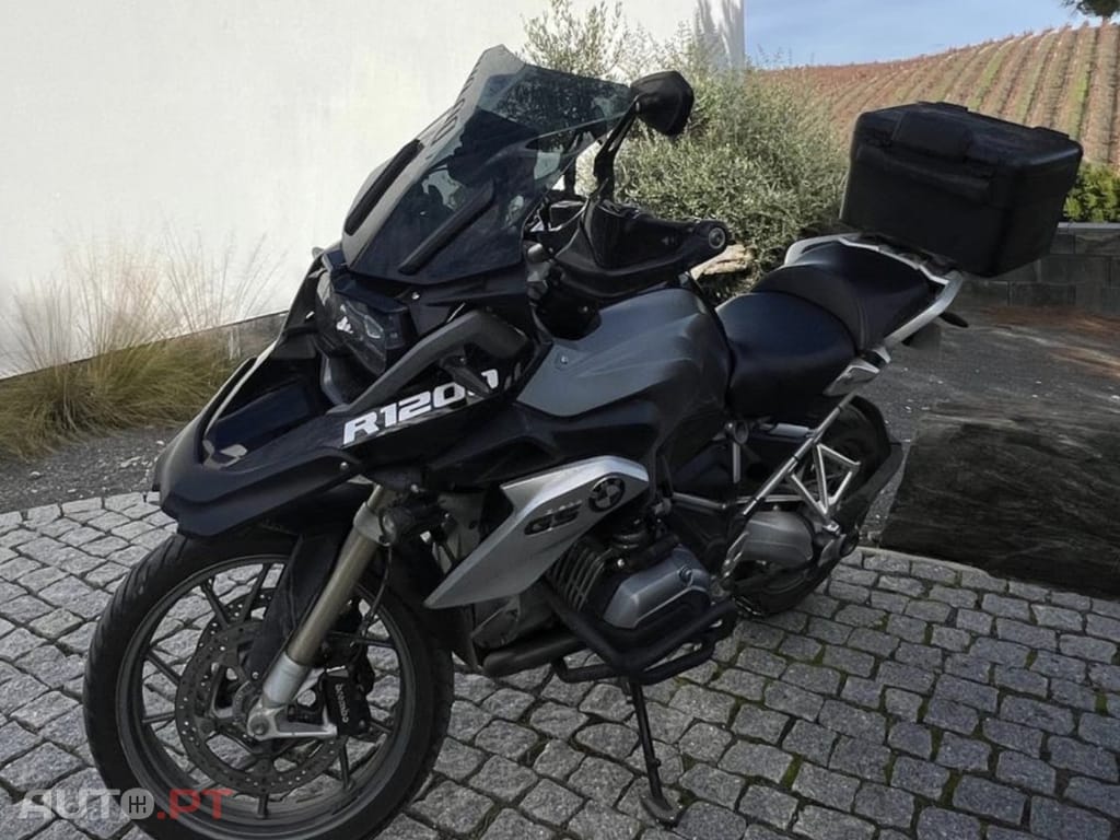 BMW R Triplo Black