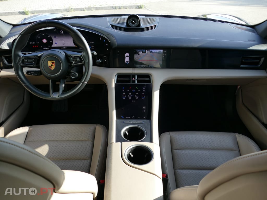 Porsche Taycan 4S