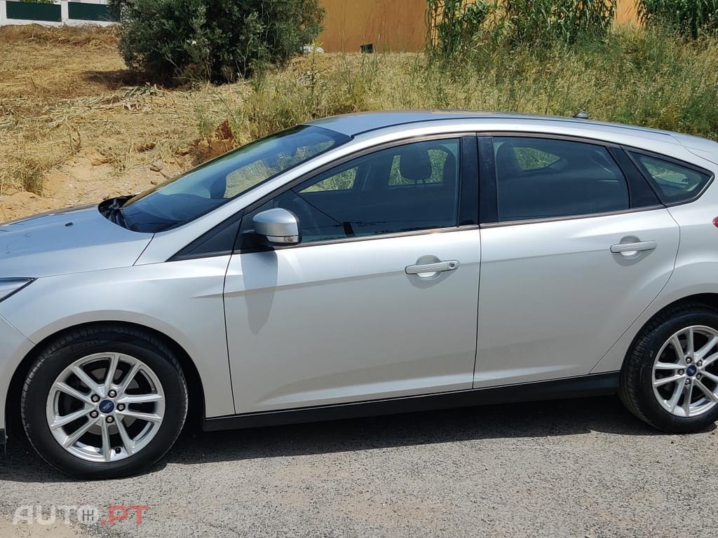 Ford Focus Ecoboost