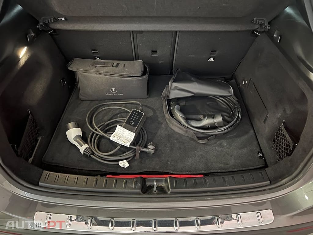 Mercedes-Benz GLA 250 e 8G-DCT AMG Line