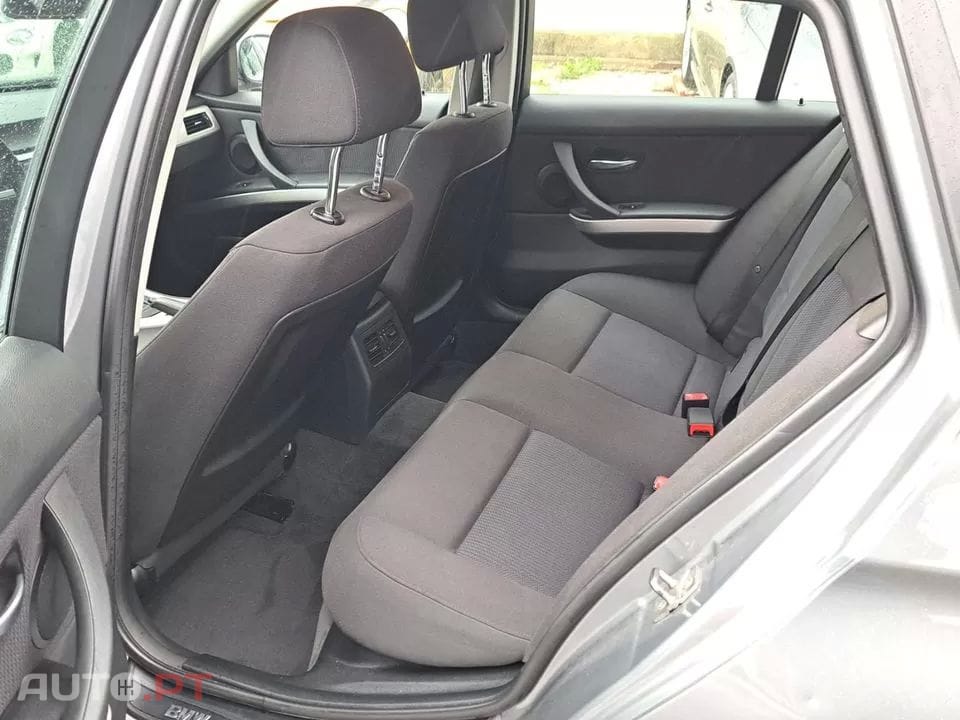 BMW 320 d Touring LifeStyle Auto