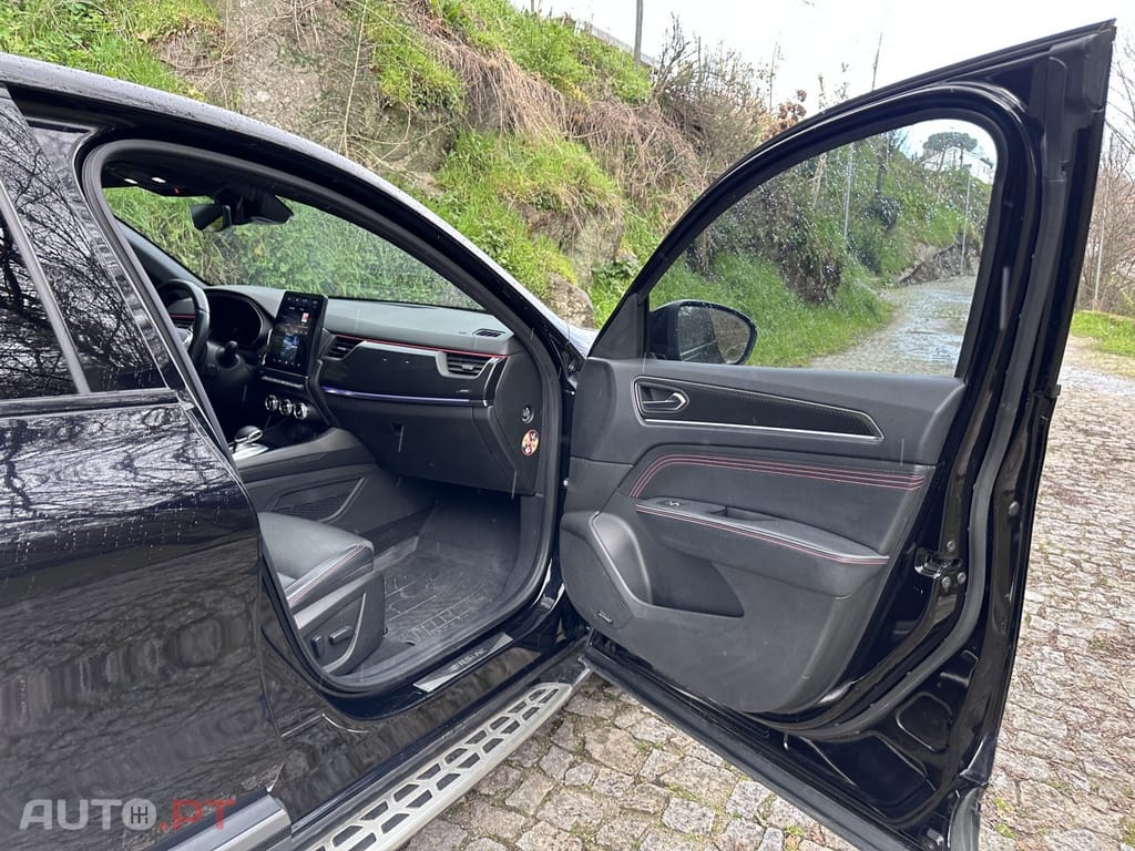 Renault Arkana 1.6 E-Tech R.S.Line
