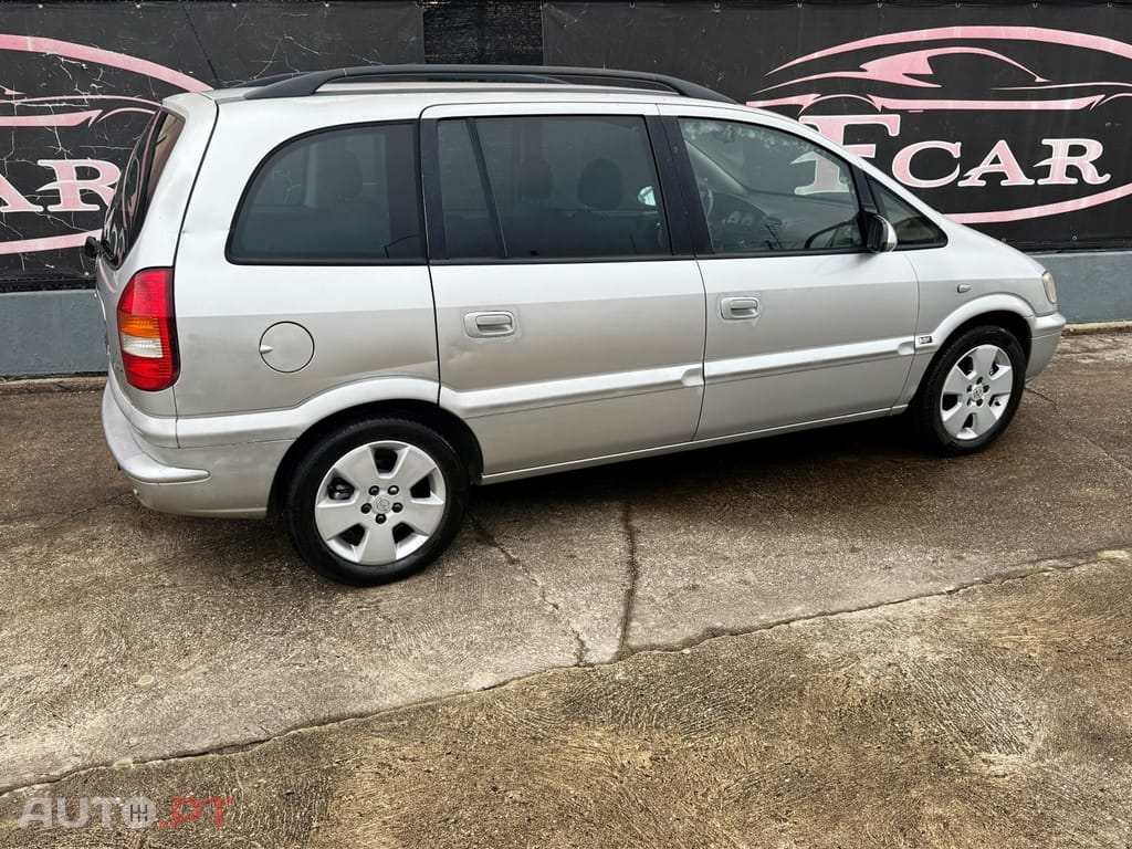 Opel Zafira sport